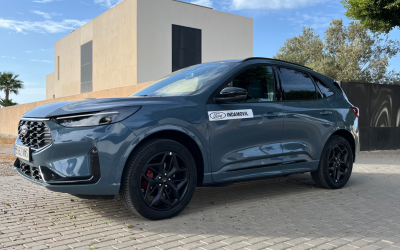 Ford Kuga PHEV Bluecruise